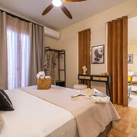 Plaza Filellinon Nafplio