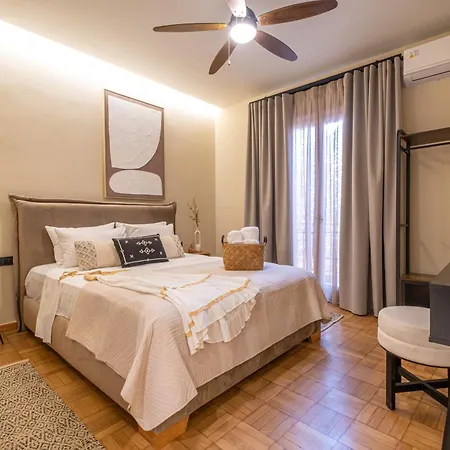 Apartment Plaza Filellinon