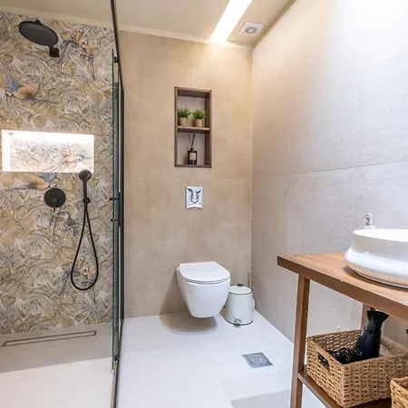 Apartment Plaza Filellinon *