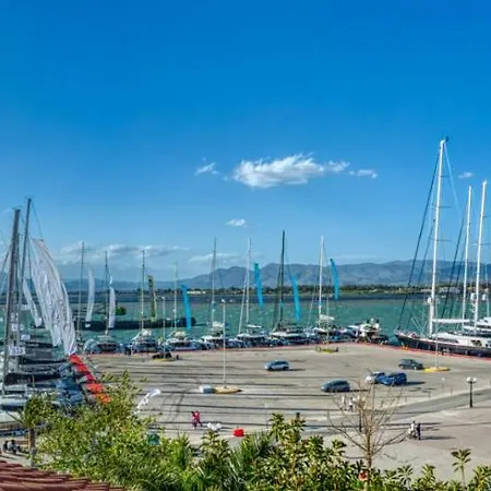 Apartament Plaza Filellinon *