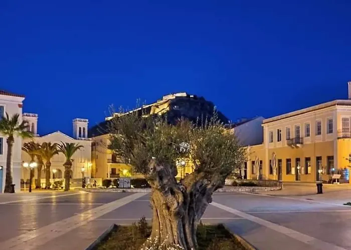 Plaza Filellinon Náuplia