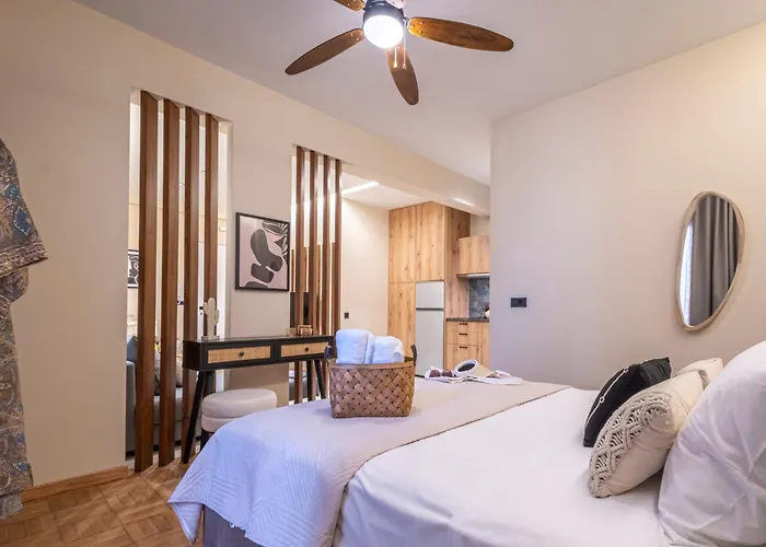 Plaza Filellinon Apartamento *